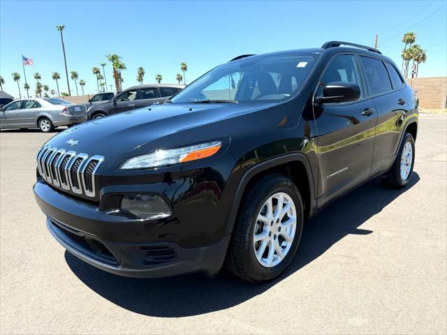 Photo of 2017 Black Jeep Cherokee