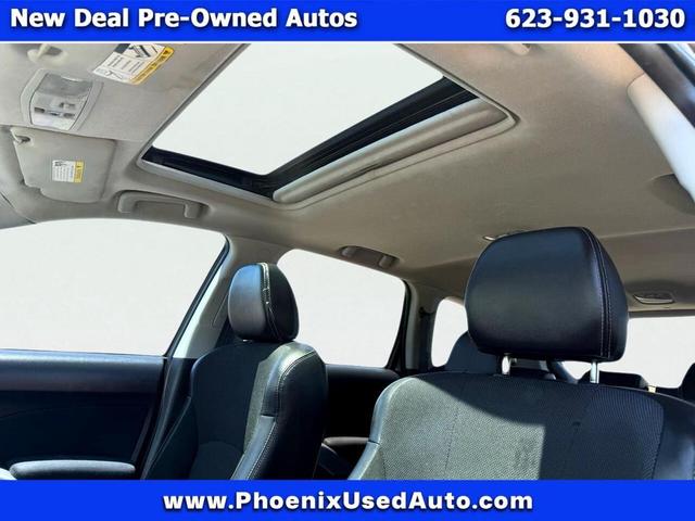 Photo of 2009 Gray Mitsubishi Outlander