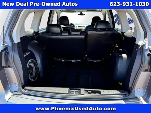 Photo of 2009 Gray Mitsubishi Outlander
