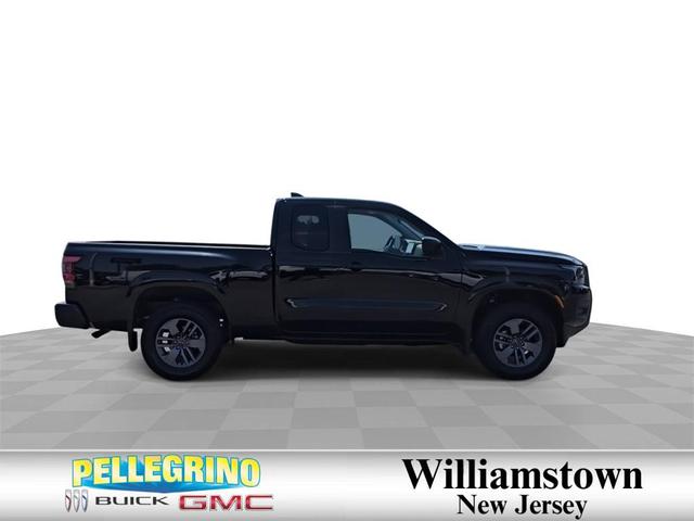 Photo of 2025 Super Black Nissan Frontier
