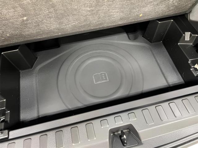 Photo of 2019 Quicksilver Metallic GMC Terrain