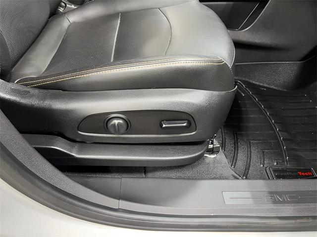 Photo of 2019 Quicksilver Metallic GMC Terrain