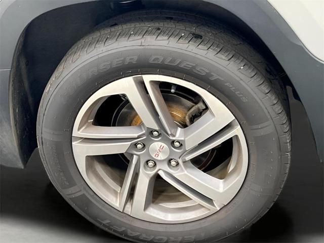 Photo of 2019 Quicksilver Metallic GMC Terrain