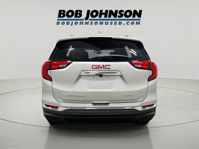 Photo of 2019 Quicksilver Metallic GMC Terrain
