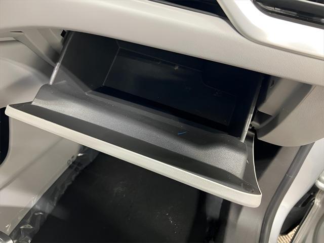 Photo of 2022 Quicksilver Metallic GMC Terrain