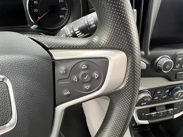 Photo of 2022 Quicksilver Metallic GMC Terrain