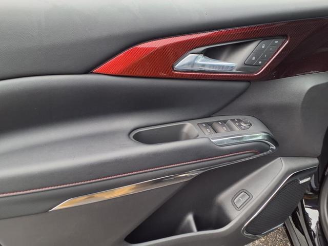 Photo of 2025 Mosaic Black Metallic Chevrolet Traverse