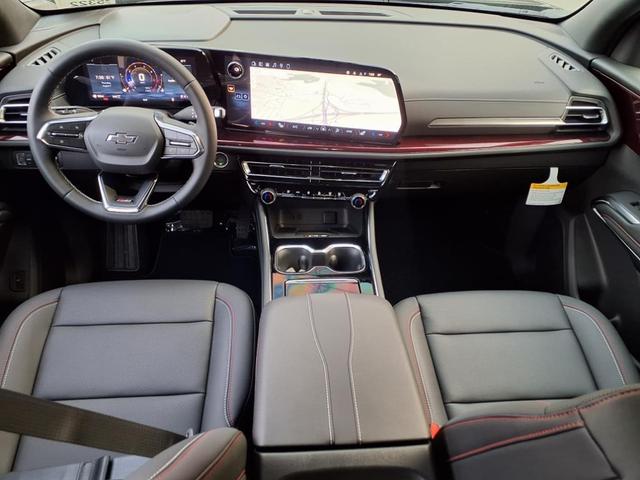 Photo of 2026 Mosaic Black Metallic Chevrolet Traverse