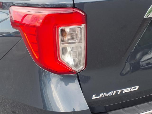 Photo of 2022 Stone Blue Metallic Ford Explorer