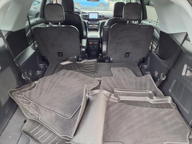 Photo of 2022 Stone Blue Metallic Ford Explorer