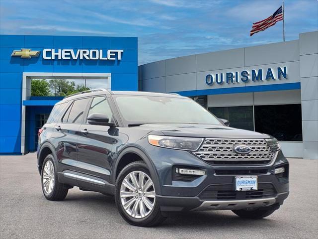 Photo of 2022 Stone Blue Metallic Ford Explorer