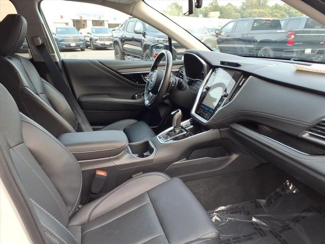 Photo of 2024 Crystal White Pearl Subaru Outback