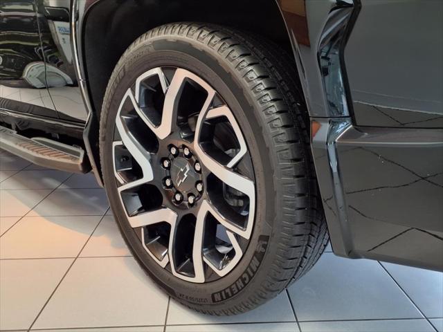 Photo of 2024 Black Chevrolet Silverado EV