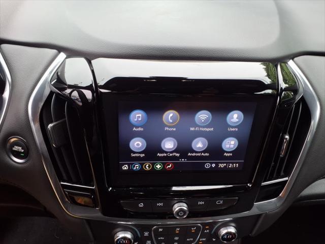 Photo of 2023 Mosaic Black Metallic Chevrolet Traverse