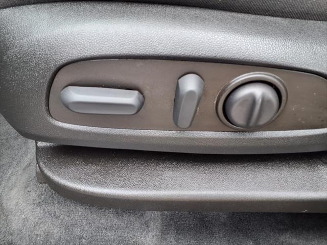 Photo of 2023 Mosaic Black Metallic Chevrolet Traverse