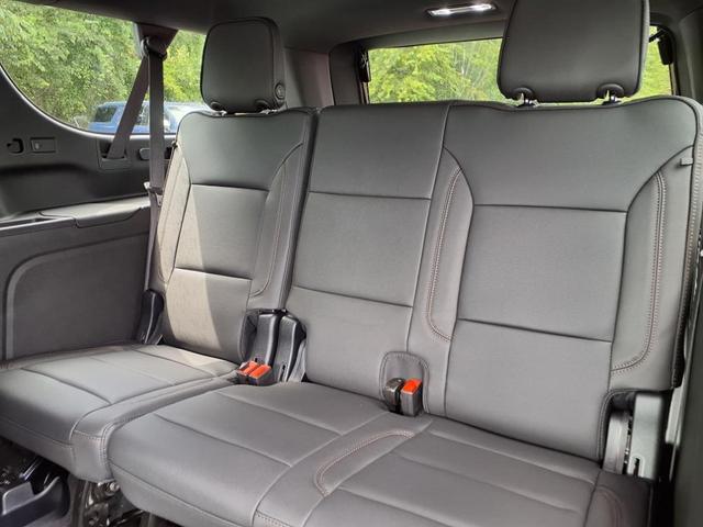 Photo of 2025 Black Chevrolet Suburban