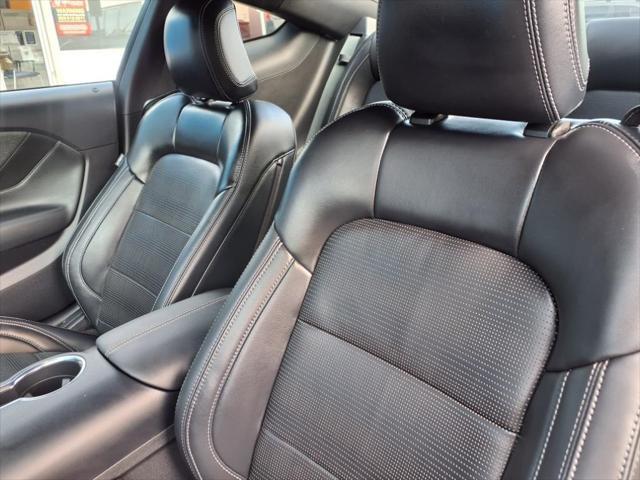 Photo of 2024 Yellow Splash Metallic Tri-coat Ford Mustang
