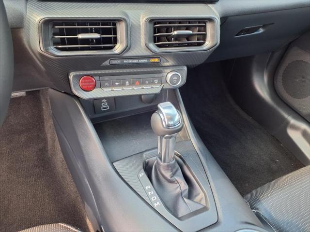 Photo of 2024 Yellow Splash Metallic Tri-coat Ford Mustang