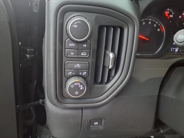 Photo of 2025 Black Chevrolet Silverado 1500