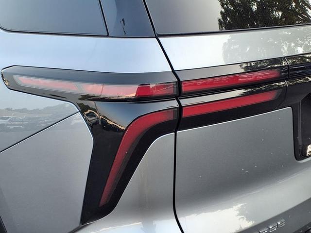 Photo of 2026 Sterling Gray Metallic Chevrolet Traverse