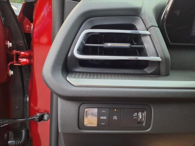 Photo of 2025 Radiant Red Tintcoat Chevrolet Traverse