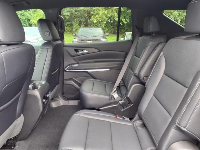 Photo of 2026 Lakeshore Blue Metallic Chevrolet Traverse