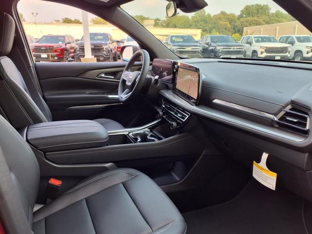 Photo of 2026 Radiant Red Tintcoat Chevrolet Traverse
