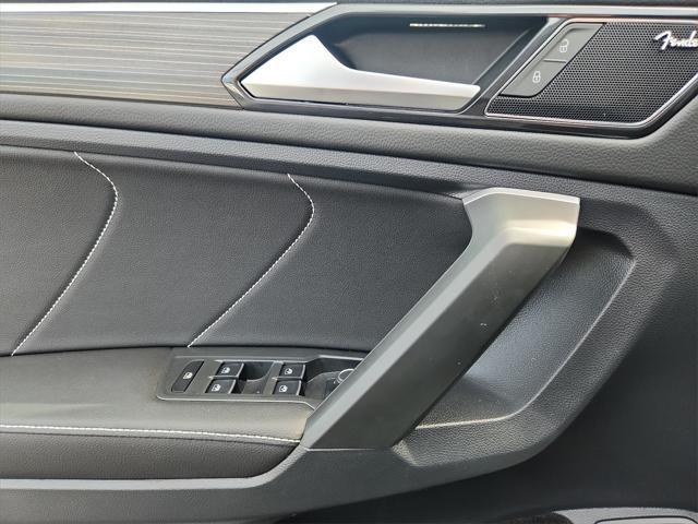 Photo of 2023 Opal White Pearl Volkswagen Tiguan