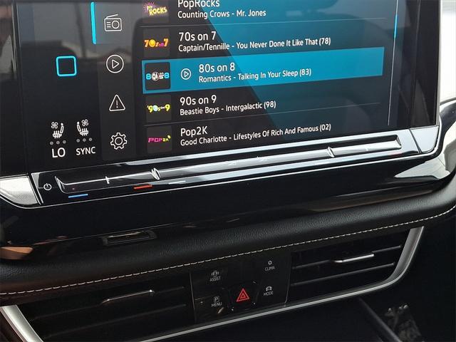 Photo of 2024 Pure White Volkswagen Atlas Cross Sport
