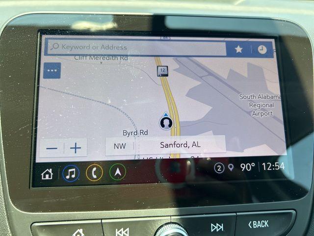 Photo of 2022 Summit White Chevrolet Equinox