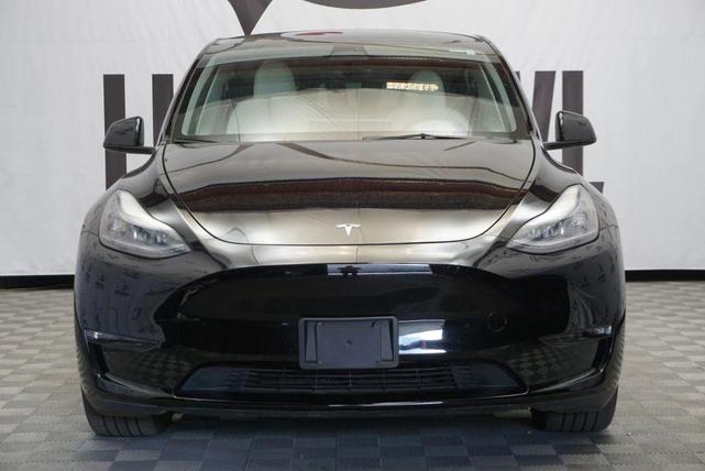 Photo of 2023 Black Tesla Model Y