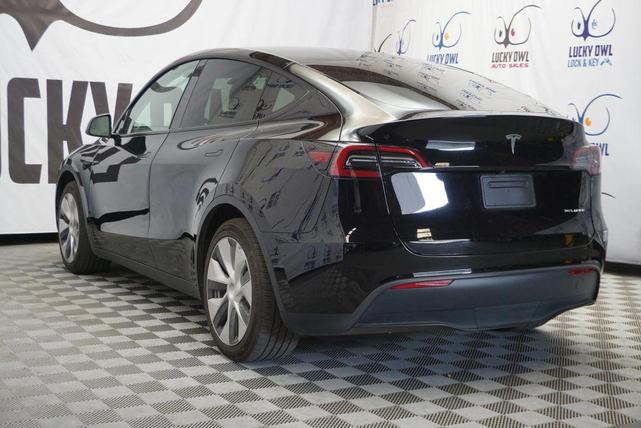 Photo of 2023 Black Tesla Model Y