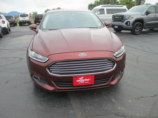 Photo of 2016 Bronze Fire Metallic Tinted Clearcoat Ford Fusion