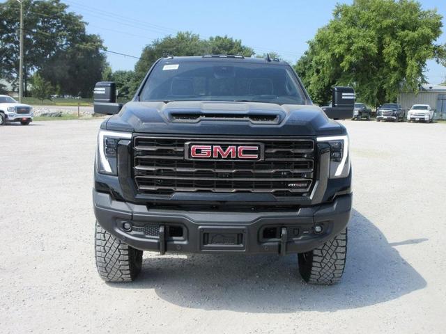 Photo of 2025 Onyx Black GMC Sierra 2500