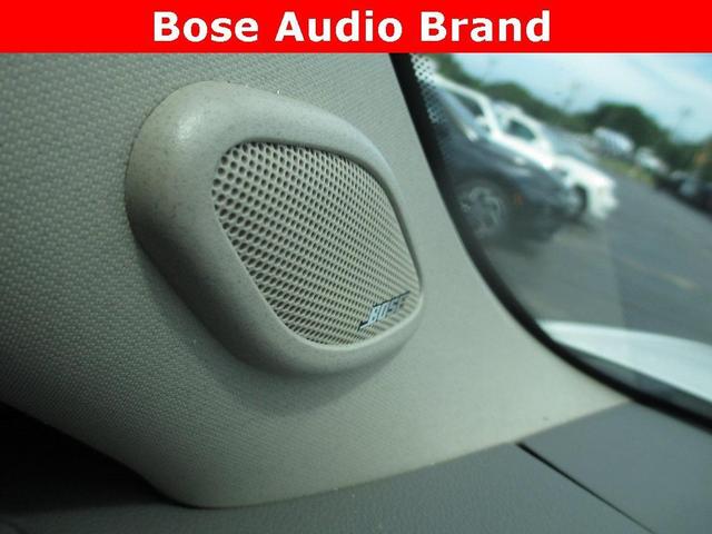 Photo of 2012 Summit White Chevrolet Tahoe