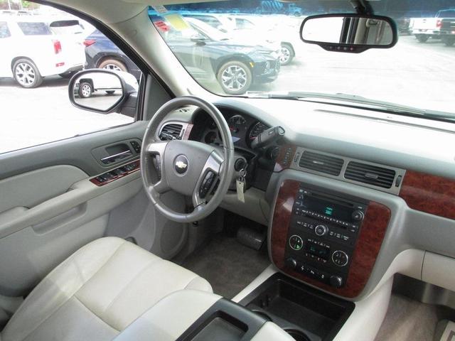 Photo of 2012 Summit White Chevrolet Tahoe