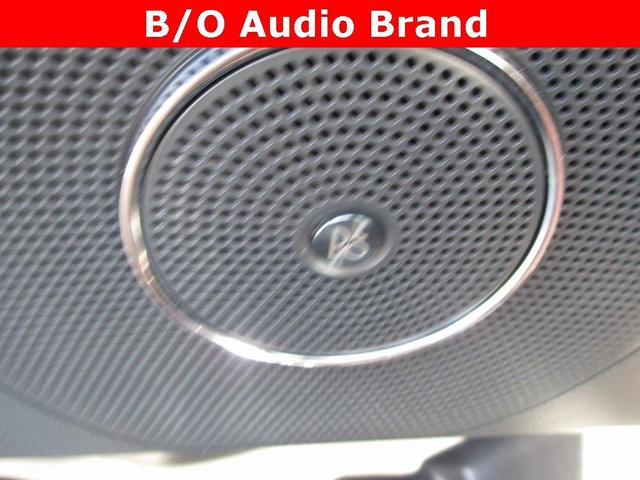 Photo of 2022 Agate Black Metallic Ford Expedition Max