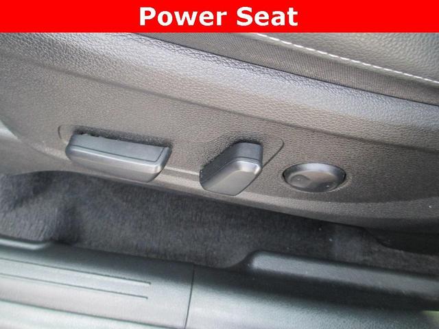 Photo of 2022 Ebony Black Kia Telluride