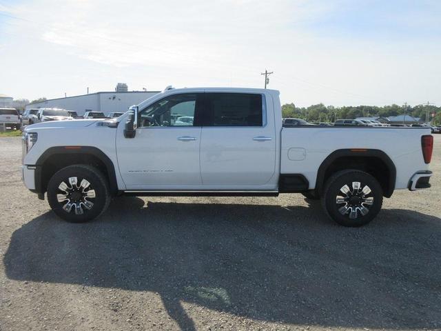 Photo of 2025 Summit White GMC Sierra 2500