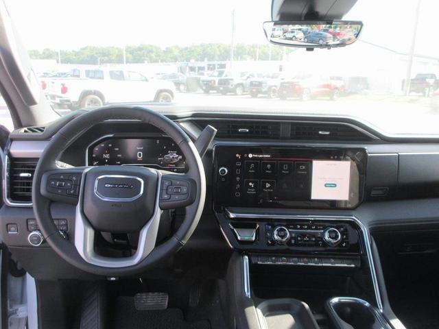 Photo of 2025 Summit White GMC Sierra 2500