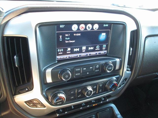 Photo of 2017 Summit White GMC Sierra 1500