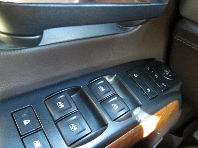 Photo of 2017 Summit White GMC Sierra 1500