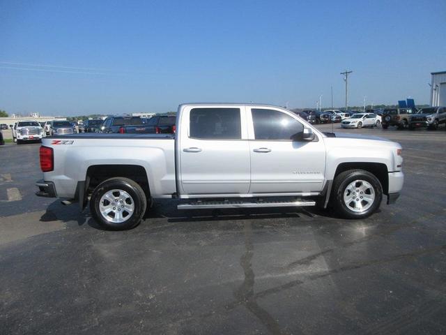 Photo of 2018 Silver Ice Metallic Chevrolet Silverado 1500