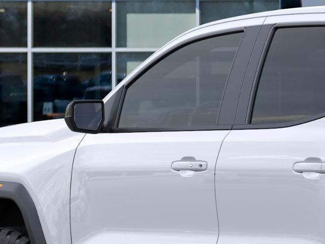 Photo of 2025 Summit White GMC Canyon