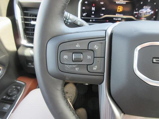 Photo of 2025 White Frost Tri-Coat GMC Sierra 3500