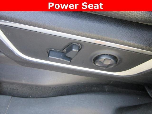 Photo of 2021 Bright White Clearcoat RAM 1500