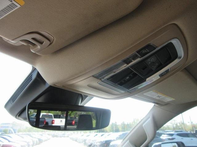 Photo of 2021 Bright White Clearcoat RAM 1500