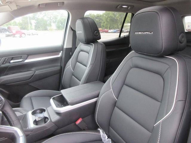 Photo of 2026 Volcanic Red GMC Terrain