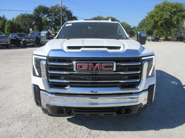 Photo of 2026 Summit White GMC Sierra 3500