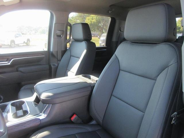 Photo of 2026 Summit White GMC Sierra 3500